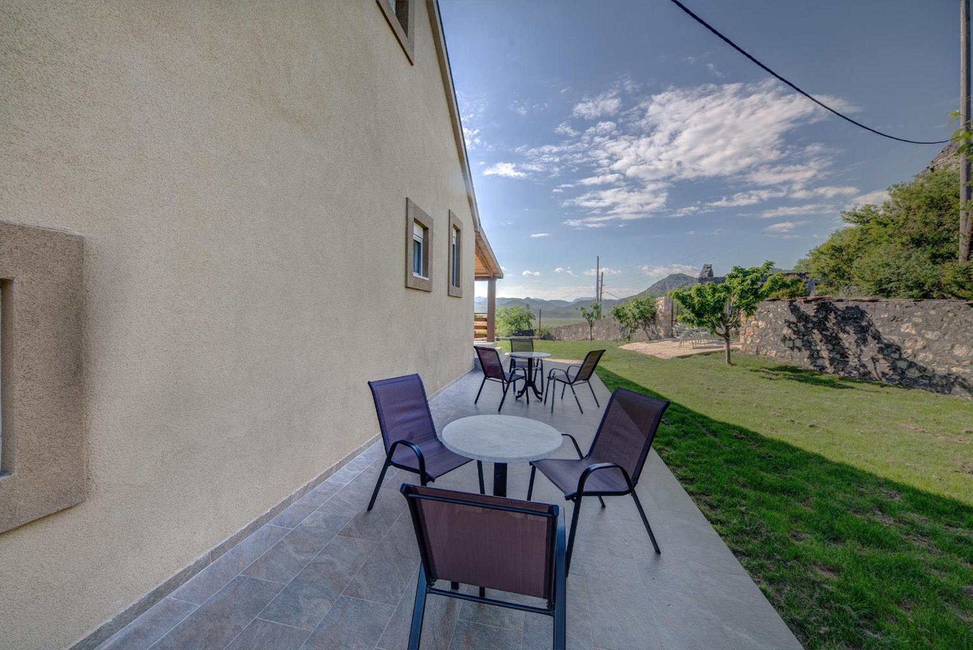 Casa Di Kiara, Skadar Lake Dodosi Номер фото